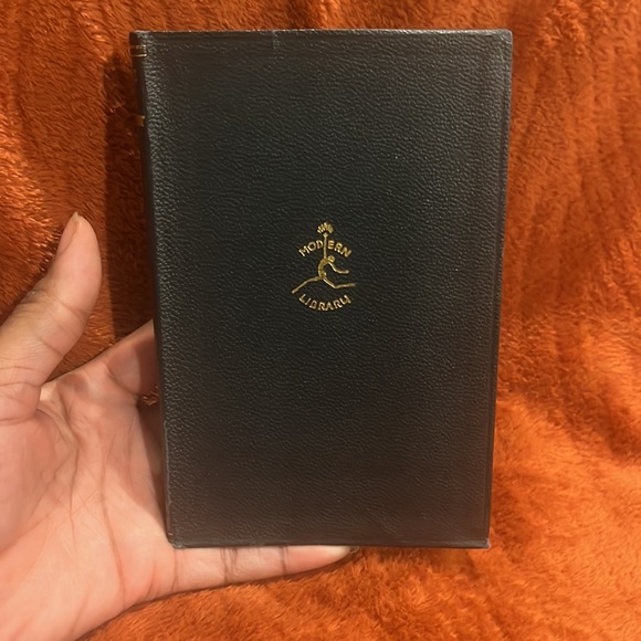 Love and other stories ( from De Maupassant) - Picture 2 of 9